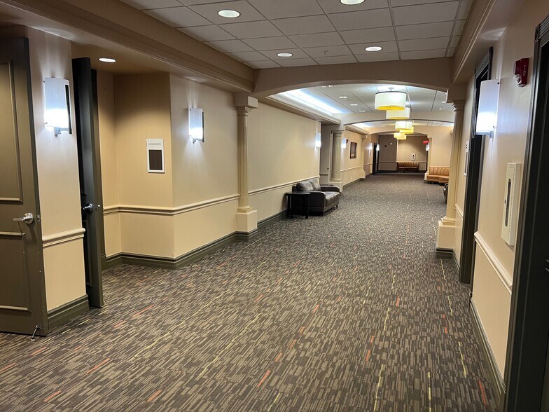 More Photos Of 435 Gregoire Dr, Fort McMurray Hotel For Lease