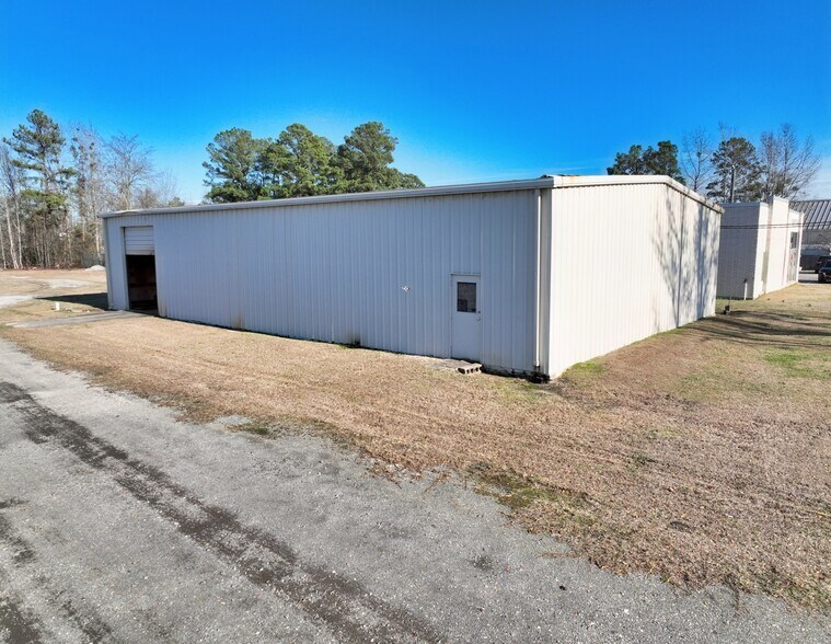 Primary Photo Of 2117 W Jody Rd, Florence Warehouse For Lease