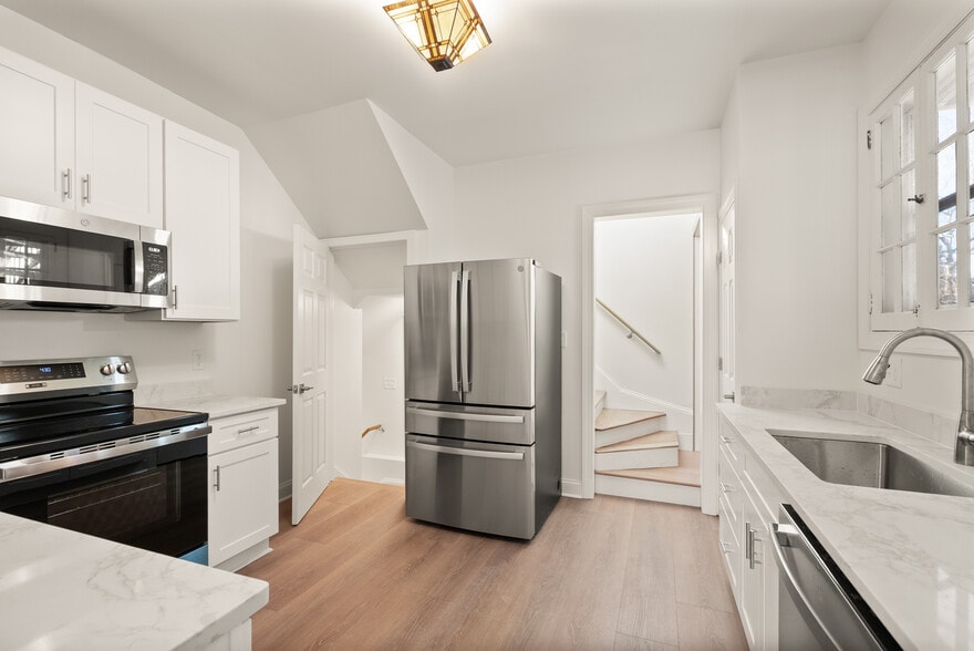 More Photos Of 4618 College Ave, College Park Multifamily For Sale