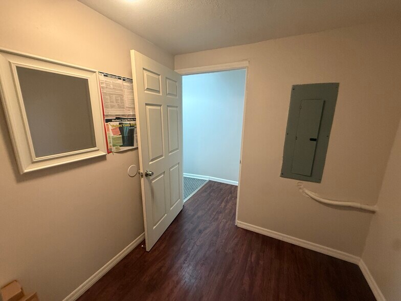 More Photos Of 528 S 8th St, Fernandina Beach Unknown For Lease