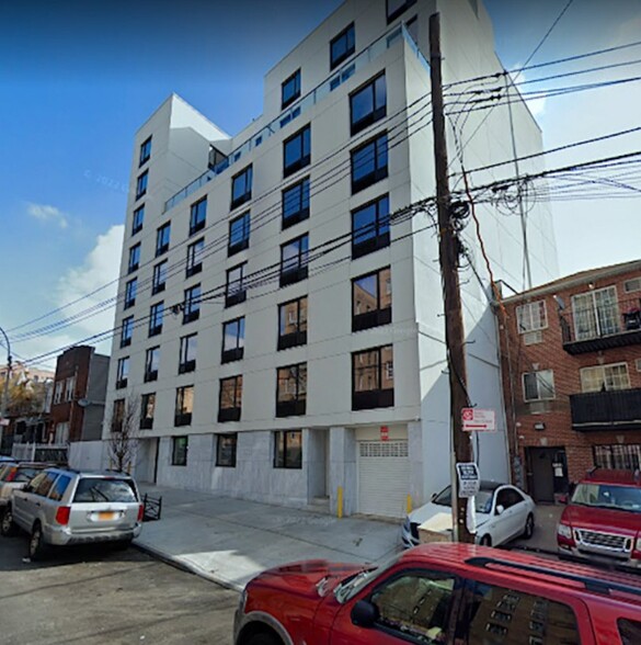 Primary Photo Of 2086 Valentine Ave, Bronx Apartments For Sale