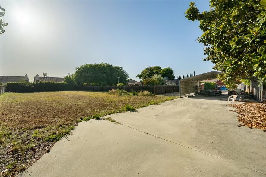 More Photos Of 11212 Chapman Ave, Garden Grove Land For Sale