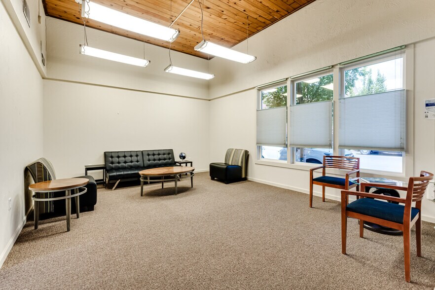 More Photos Of 325 A St, Springfield Storefront Retail Office For Sale