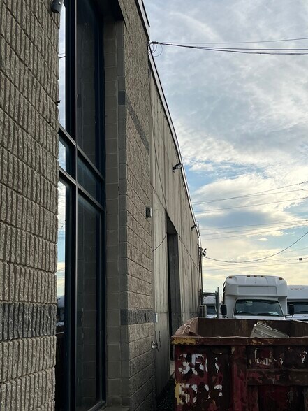 More Photos Of 436 Spencer St, Staten Island Warehouse For Sale