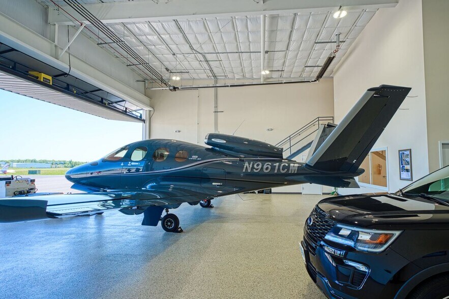 More Photos Of 741 Airport Rd, Winchester Airplane Hangar For Sale