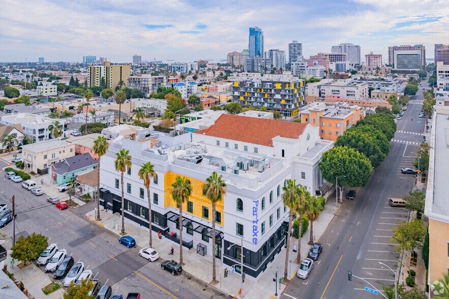 More Photos Of 456 Elm Ave, Long Beach Restaurant For Lease