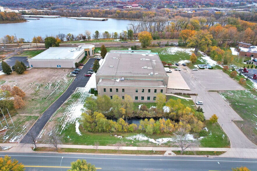 More Photos Of 205 Hardman Ave, South Saint Paul Industrial For Sale