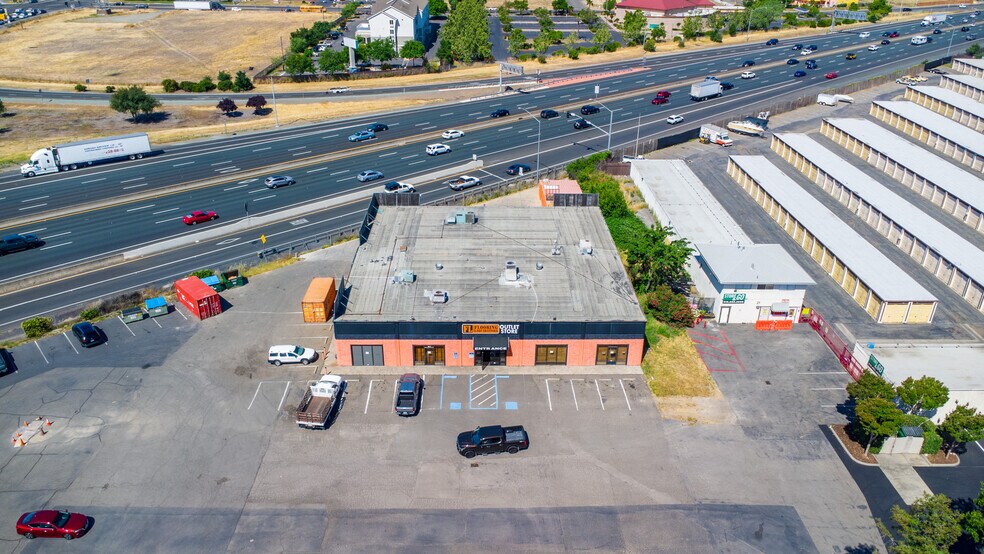 More Photos Of 29 Massie Ct, Sacramento Health Club For Sale