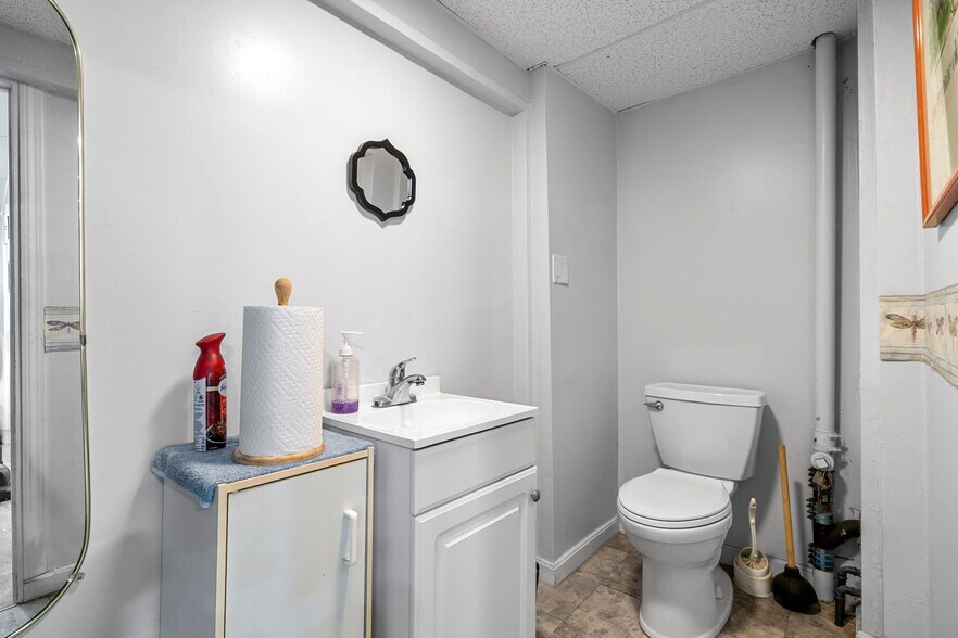 More Photos Of , Merrimac Unknown For Sale