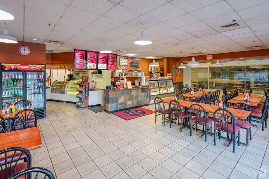 More Photos Of 3003 N Central Ave, Phoenix Office For Lease