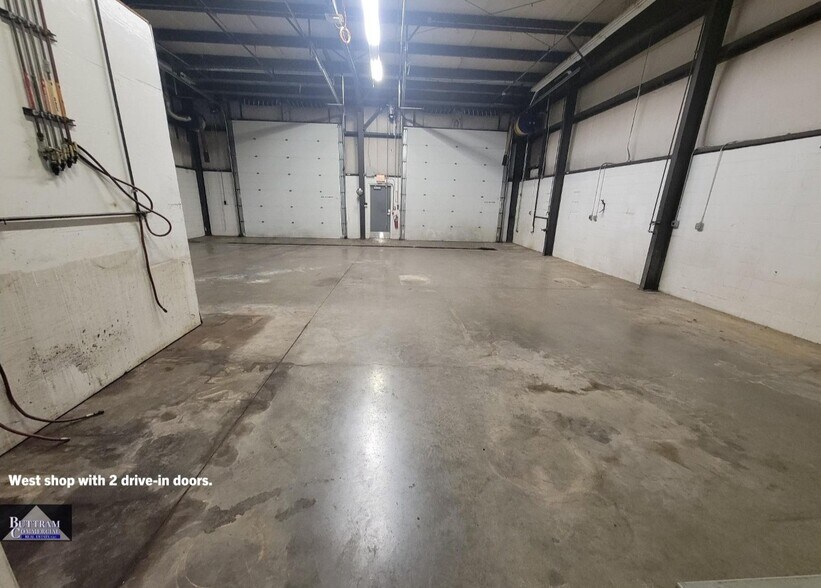 More Photos Of 3530 Industrial Ave, Joplin Warehouse For Lease