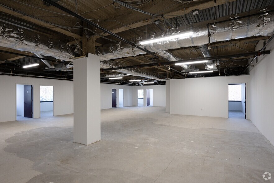 More Photos Of 218 Route 17 N, Rochelle Park Office For Lease