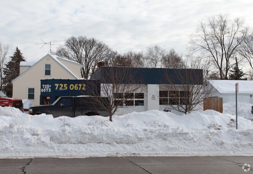 More Photos Of 5401 34th Ave S, Minneapolis Auto Repair For Sale
