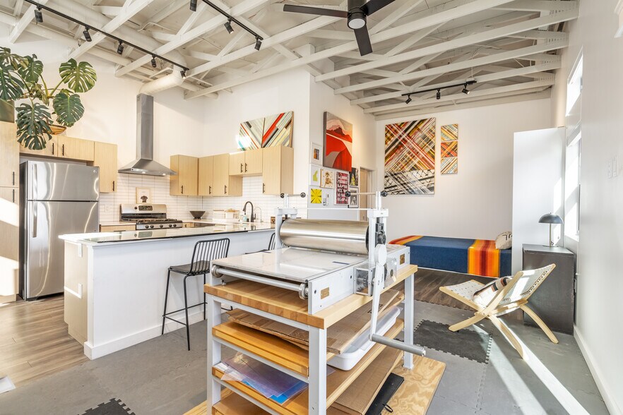 More Photos Of 1109 Paseo Corazon, Santa Fe Flex For Sale