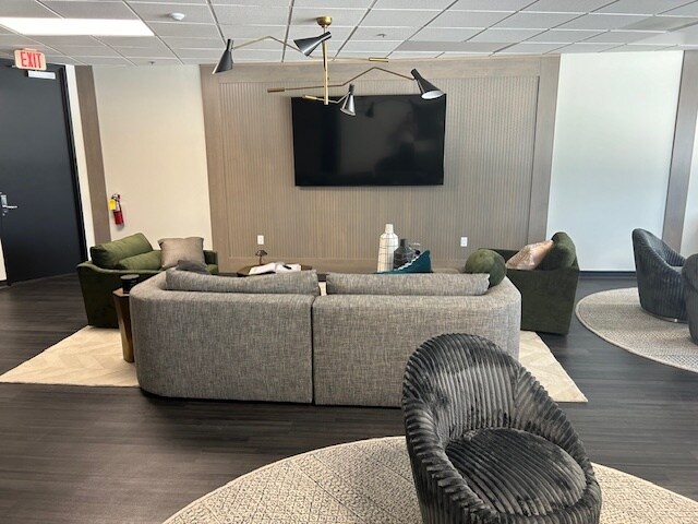 More Photos Of 1715 N Westshore Blvd, Tampa Office For Lease