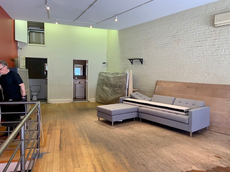 More Photos Of 190-194 Flatbush Ave, Brooklyn Apartments For Lease