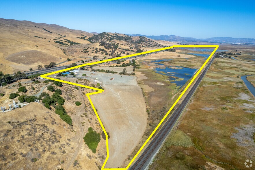 More Photos Of 1800 Goodyear Rd, Benicia Land For Lease