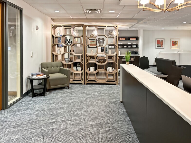 More Photos Of 12724 Gran Bay Pkwy W, Jacksonville Coworking Space