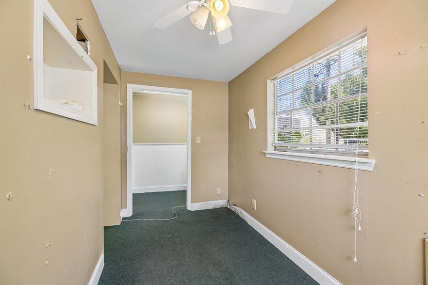More Photos Of 270 Central Ave, Cleveland Storefront Retail Residential For Sale