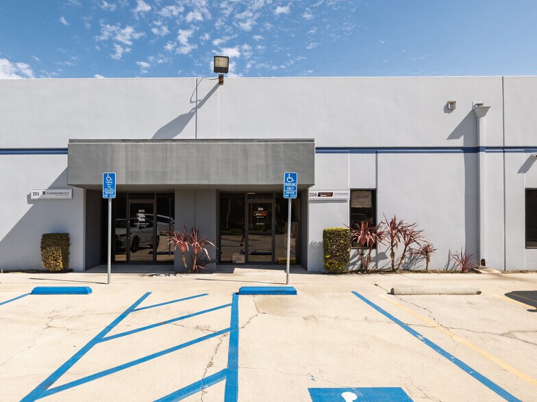 More Photos Of 20600 Gramercy Pl, Torrance Light Manufacturing For Lease