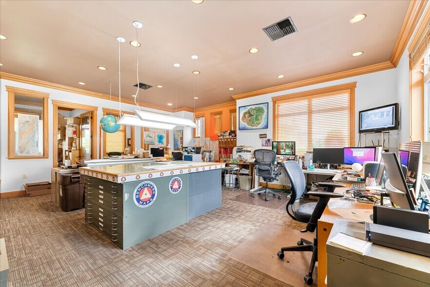 More Photos Of 817 Ohare Pky, Medford Loft Creative Space For Sale