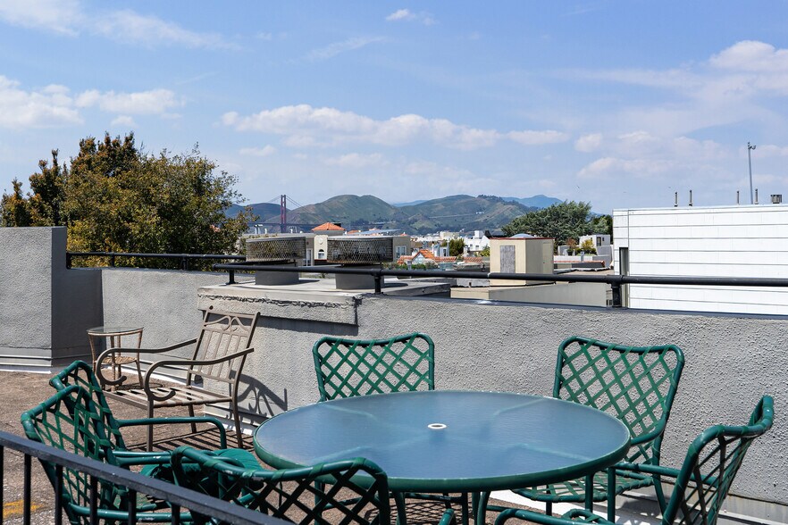 More Photos Of 3605-3611 Buchanan St, San Francisco Storefront Retail Residential For Sale