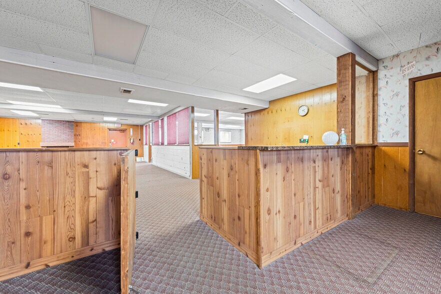 More Photos Of 3103 Lapeer Rd, Port Huron General Retail For Sale