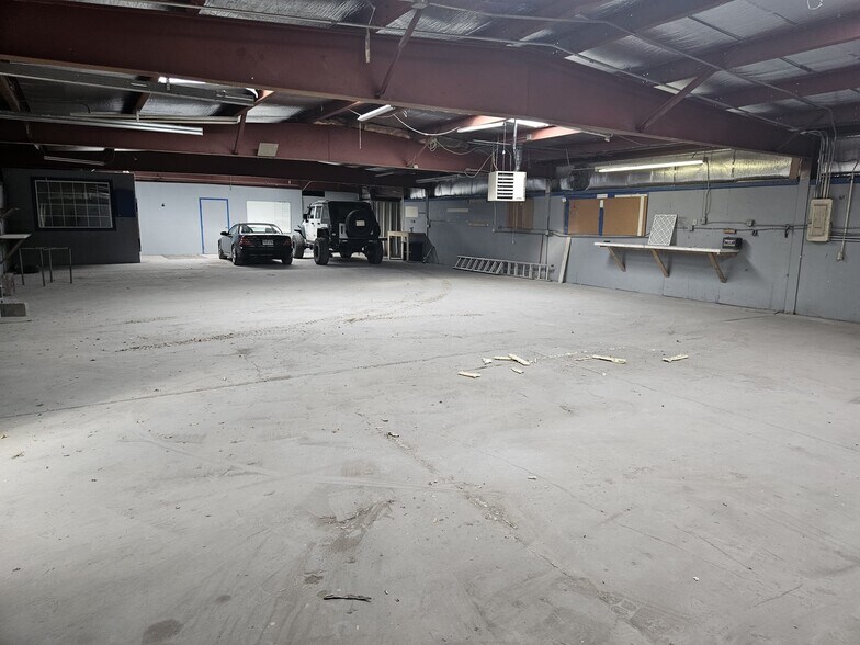 More Photos Of 202 Airpark Dr, Fort Collins Service For Lease