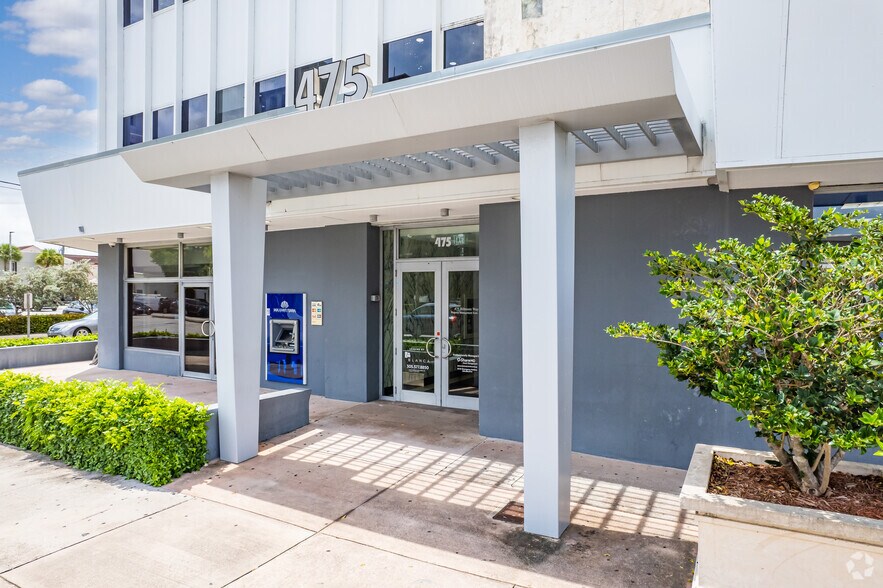 More Photos Of 475 Biltmore Way, Coral Gables Office For Sale