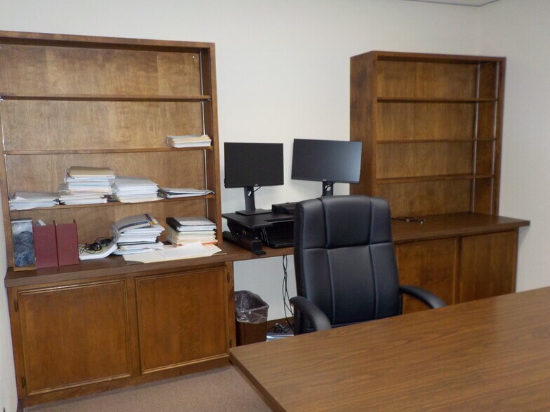 More Photos Of 13785 FM 3067, La Feria Loft Creative Space For Lease