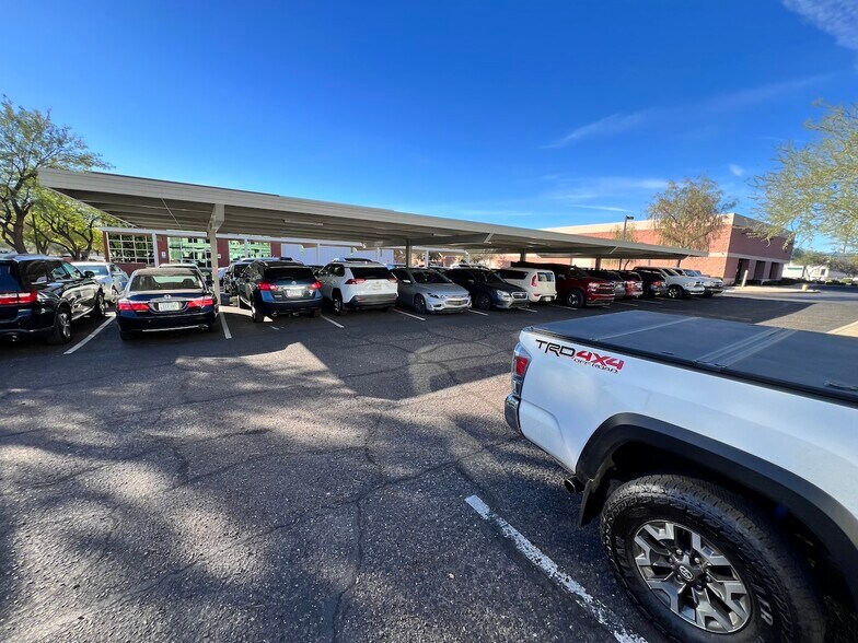 More Photos Of 1437 W Auto Dr, Tempe Showroom For Lease