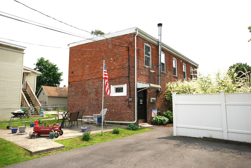 More Photos Of 158 6th St, Verplanck Apartments For Sale