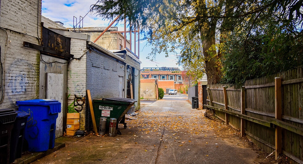 More Photos Of 1721 Wisconsin Ave NW, Washington Restaurant For Sale