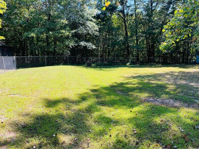 More Photos Of 301 W Main St, Stoneville Office For Sale