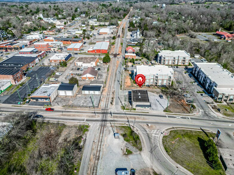 More Photos Of 201 E Sumter St, Eatonton Office Residential For Sale