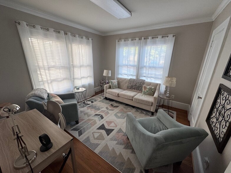 More Photos Of 3082 E Shadowlawn Ave NE, Atlanta Freestanding For Lease