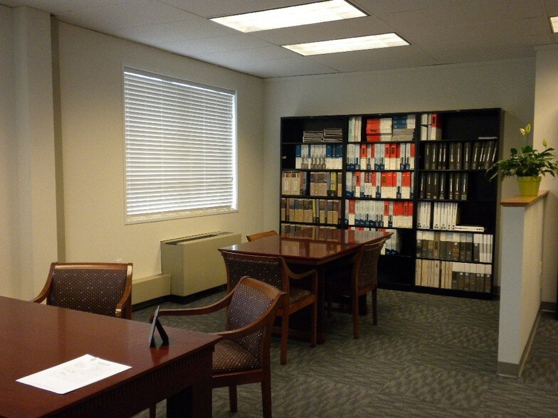 More Photos Of 591 North Ave, Wakefield Office For Lease