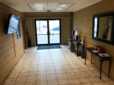 More Photos Of 118 S 8th St, Salina Specialty For Sale