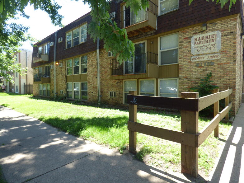 Primary Photo Of 2912-2926 Harriet Ave, Minneapolis Apartments For Sale