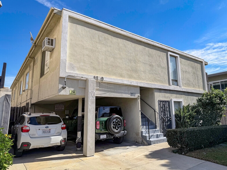 More Photos Of , Los Angeles Multifamily For Sale