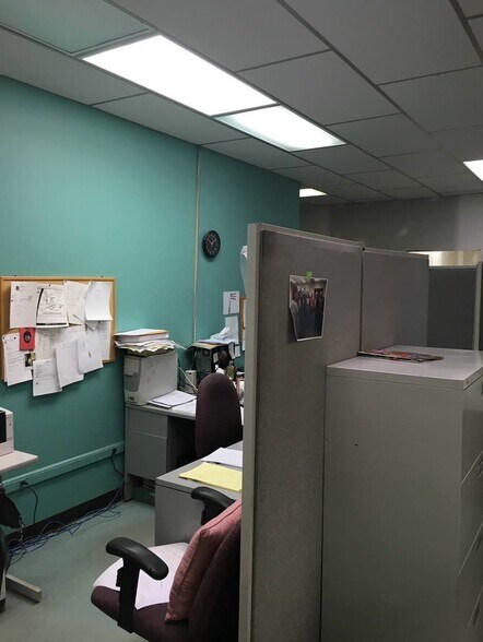 More Photos Of 2929 Valley Ave, Winchester Truck Terminal For Lease