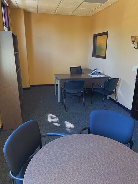 More Photos Of 41911 5th St, Temecula Office For Lease