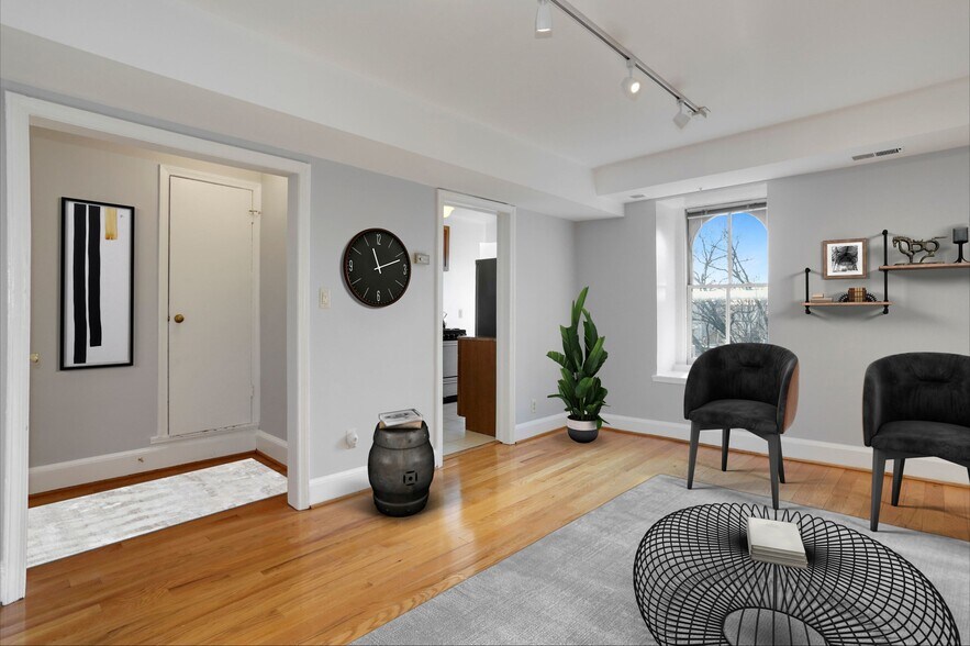 More Photos Of 1317 Corcoran St NW, Washington Apartments For Sale