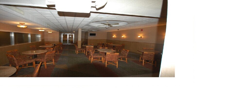 More Photos Of 7200 Transit Rd, Williamsville Hotel For Sale
