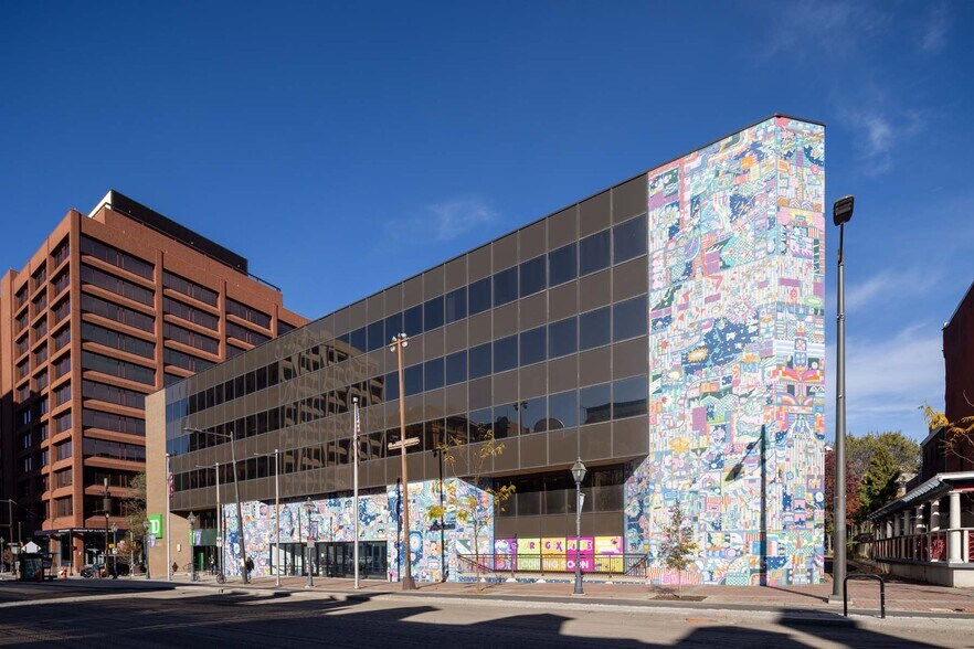 Primary Photo Of 399 Market St, Philadelphia Loft Creative Space For Lease