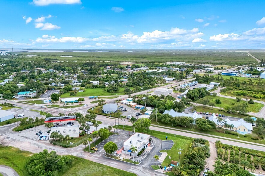 More Photos Of 10493 Stringfellow Rd, Saint James City Storefront Retail Office For Sale