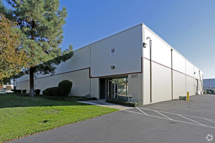 Primary Photo Of 2505 Port St, West Sacramento Warehouse For Lease