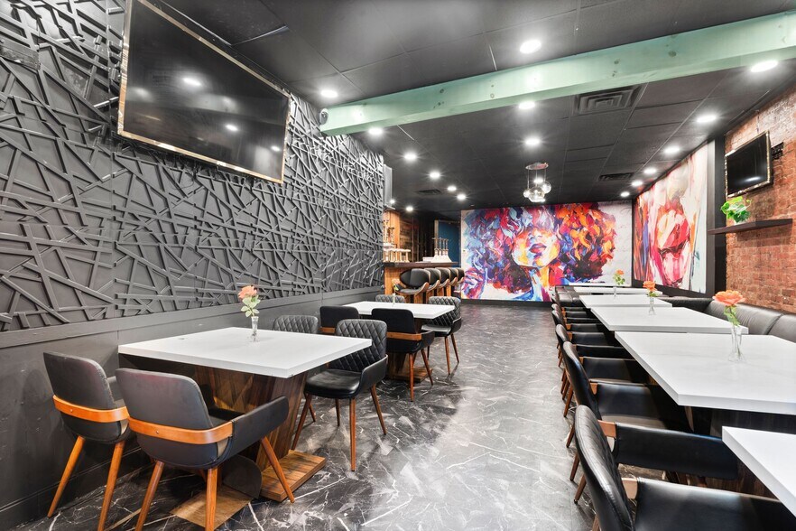 More Photos Of 246 Mulberry St, Newark Storefront For Sale