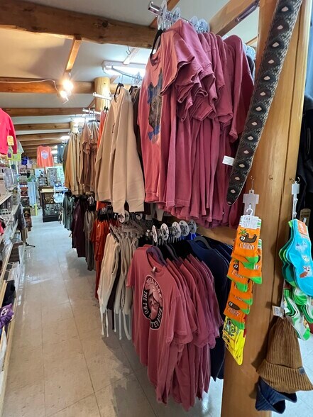 More Photos Of 29209 County Road 407, Newberry Lodge Meeting Hall For Sale