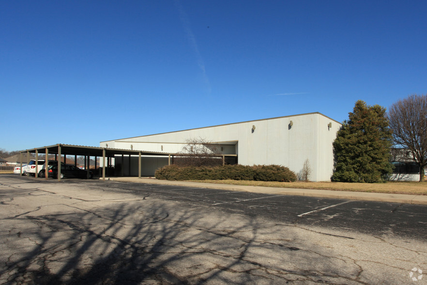 Primary Photo Of 9700 Highway 57, Evansville Office For Lease